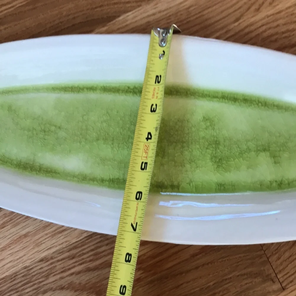 NWT Anthropologie Terrain Handmade Chartreuse Fish Platter.